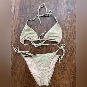 Billabong floral string bikini